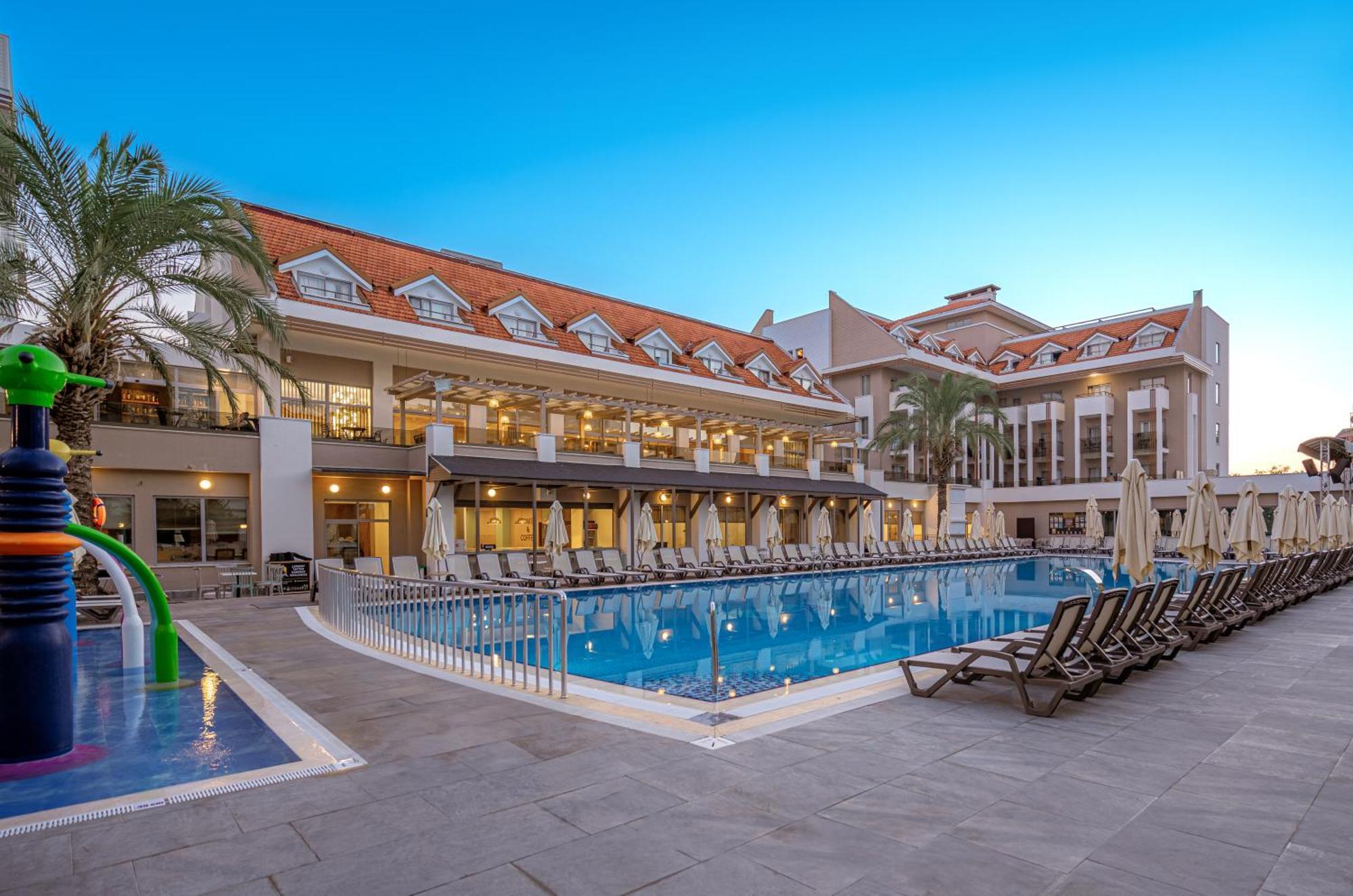 Side Story Resort & Spa Exterior foto